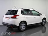 Peugeot 2008  1.2 PureTech Style