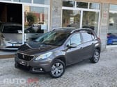 Peugeot 2008 1.2 PureTech Style