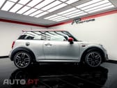 MINI Cooper John Cooper Works