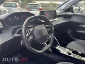 Peugeot 208 1.2 PureTech Allure EAT8