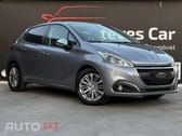 Peugeot 208 1.2 PureTech Signature