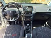 Peugeot 2008 1.2 VTi Active