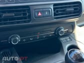 Opel Combo Outro