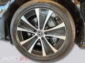 Mercedes-Benz E 300 I.V.A DEDUTÍVEL e T Avantgarde