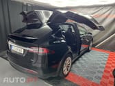 Tesla Model X 75D