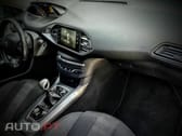 Peugeot 308 1.2 PureTech Allure Full LED