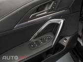 BMW iX1 eDrive20 Pack Desportivo M