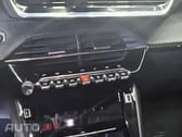 Peugeot E-2008 50 kWh Allure Pack