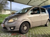 Lancia Musa 1.3 16V M-jet Platino