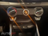 Kia Stonic 1.2 by FILA