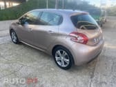 Peugeot 208 1.2 VTi Allure