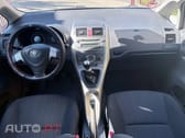 Toyota Auris 1.4 D-4D Sol