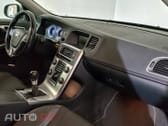 Volvo V60 2.0 D3 R-Design