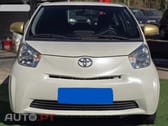Toyota iQ 1.0 VVT-i