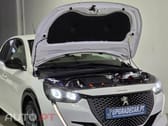 Peugeot E-208 50 kWh SE Style