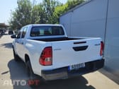 Toyota Hilux 2.4 D-4D 4WD CD CM