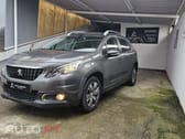Peugeot 2008 1.2 PureTech Signature