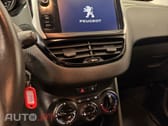 Peugeot 2008 1.2 PureTech Style