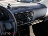 Volkswagen Up! 1.0 Take