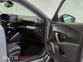 Peugeot E-2008 50 kWh Active Pack