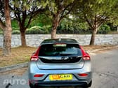 Volvo V40 D2