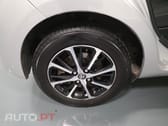 Toyota Yaris HSD Comfort+P.Style