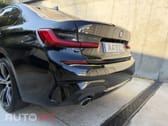 BMW 330 e Pack Desportivo M Pro Auto