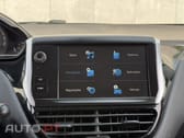 Peugeot 208 1.2 PureTech Signature