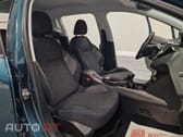 Peugeot 2008 1.2 PURETECH STYLE