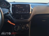 Peugeot 2008 1.2 PureTech Style