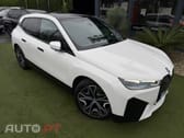 BMW iX xDrive 40 Pack Desportivo