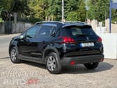 Peugeot 2008 1.5 BlueHDi Signature