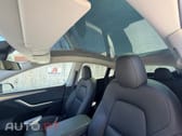 Tesla Model Y Long Range Tração Integral