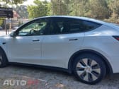Tesla Model Y RWD