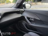 Peugeot 2008 PureTech 155 EAT8 GT
