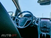 Opel Astra Outro