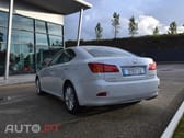 Lexus IS 220