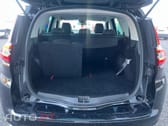 Renault Scénic 1.6 dCi Confort 7 LUGARES