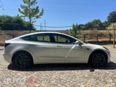 Tesla Model 3 SR Plus