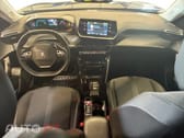 Peugeot E-2008 50 kWh Allure Pack