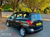 Toyota Corolla Verso 2.0 D-4D Sol