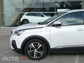 Peugeot 3008 1.6 Hybrid Allure e-EAT8