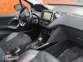 Peugeot 2008 1.2 PureTech Allure EAT6