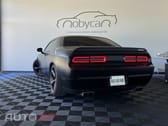 Dodge Challenger 6.1 SRT8