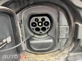 Land Rover Discovery Sport P300e R-Dynamic