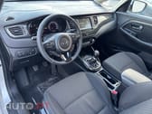 Kia Carens 1.7 CRDi ISG TX
