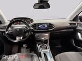Peugeot 308 1.2 PureTech EAT6