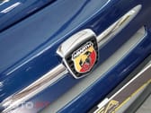 Abarth 695 Outro
