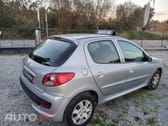 Peugeot 206+ 1.1 Poucos Kms!