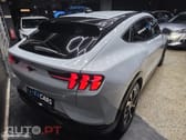 Ford Mustang Mach-E AWD PREMIUM